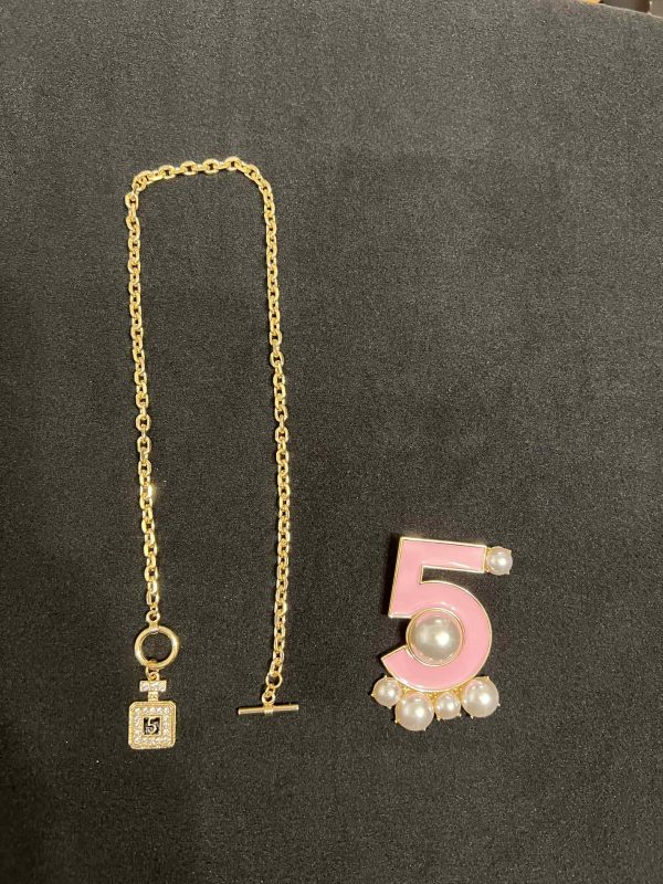 Perfume bottle necklace and Brooche set